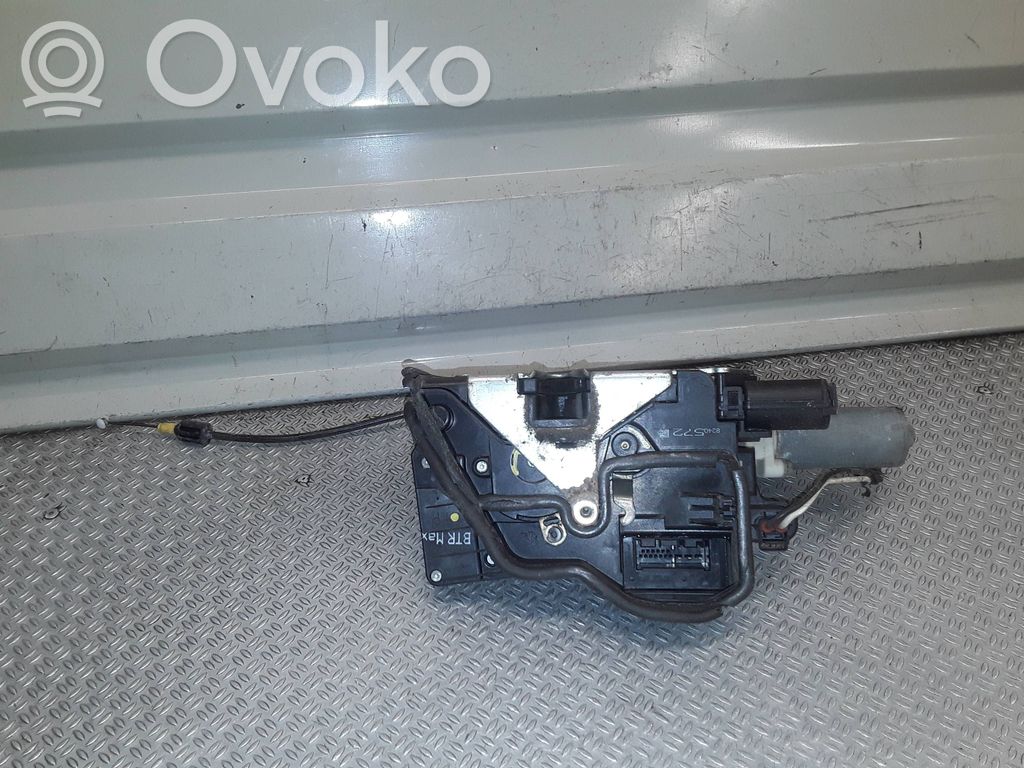 BMW 7 E65 E66 Front door lock 