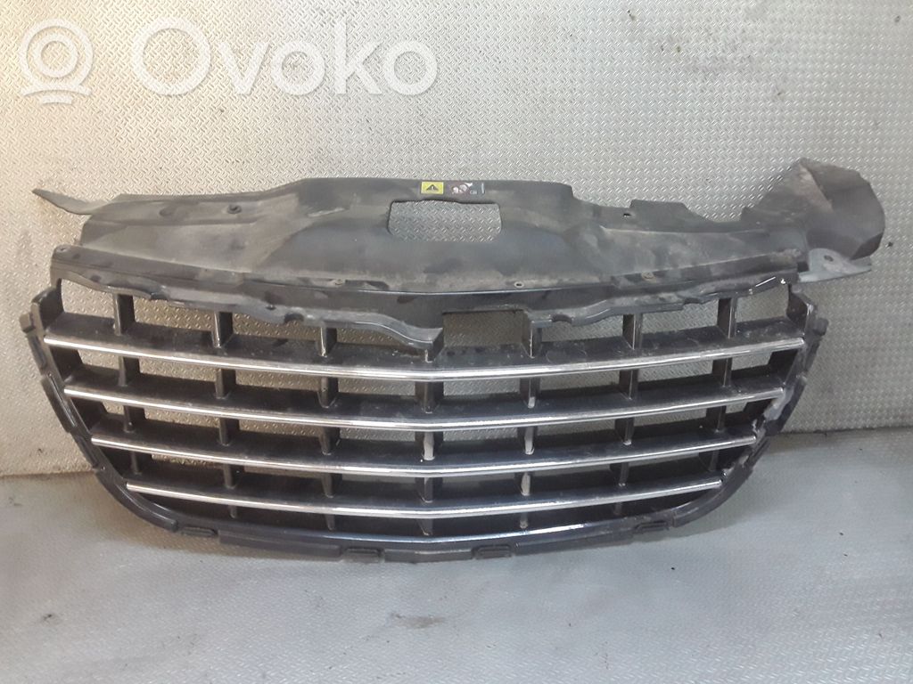 Front bumper upper radiator grill   04857631AA