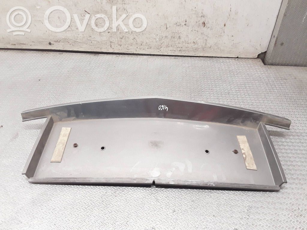 Cadillac BLS Tailgate trim 