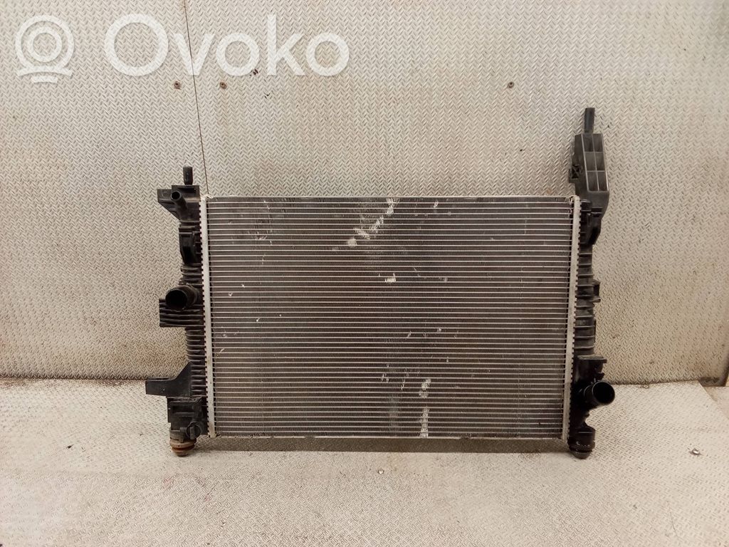 Ford Focus Coolant radiator 