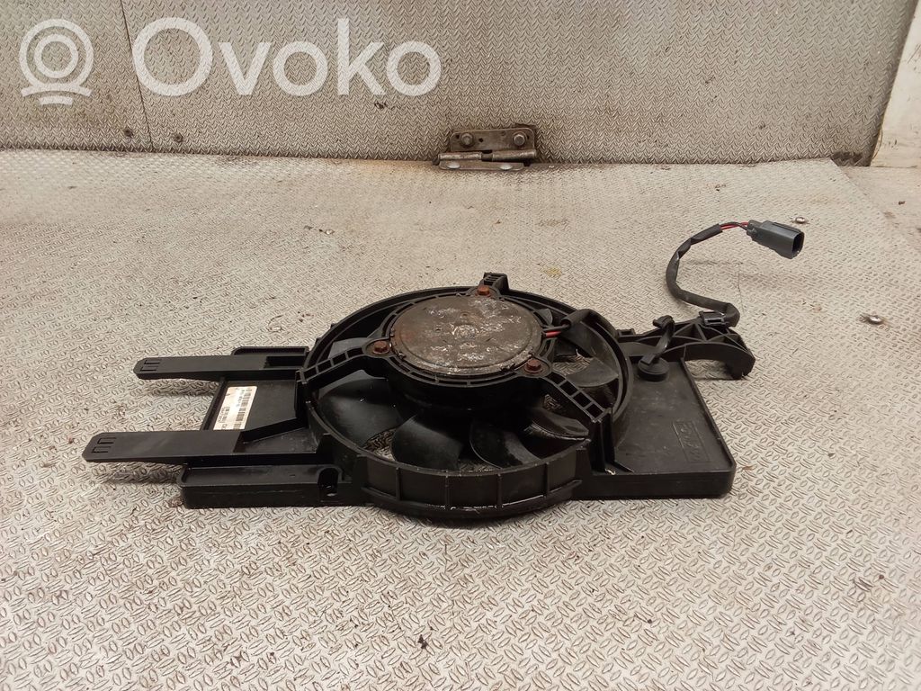 Ford Focus Ventilatore di raffreddamento elettrico del radiatore 