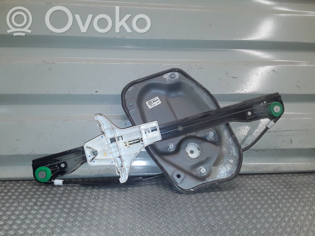 Mecanismo para subir la puerta trasera sin motor   1K4839461A