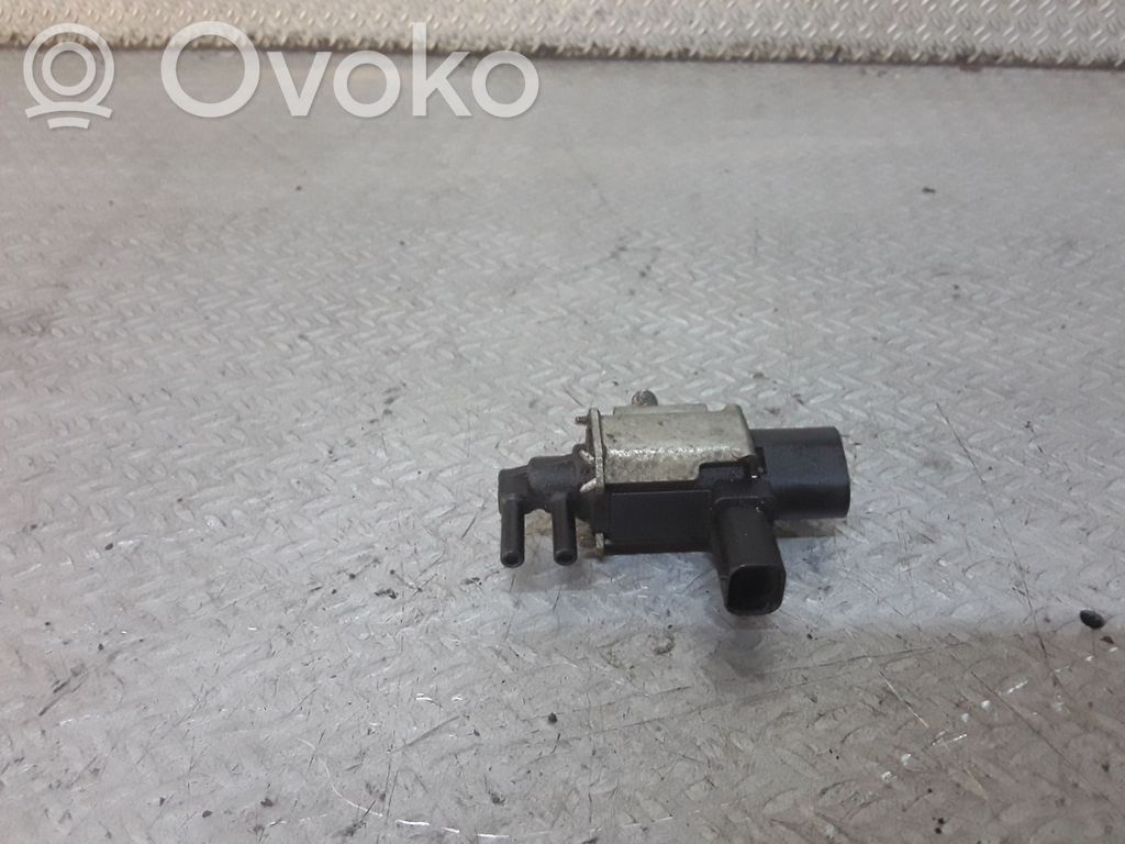 Electroválvula del turbo   4M5G9A500