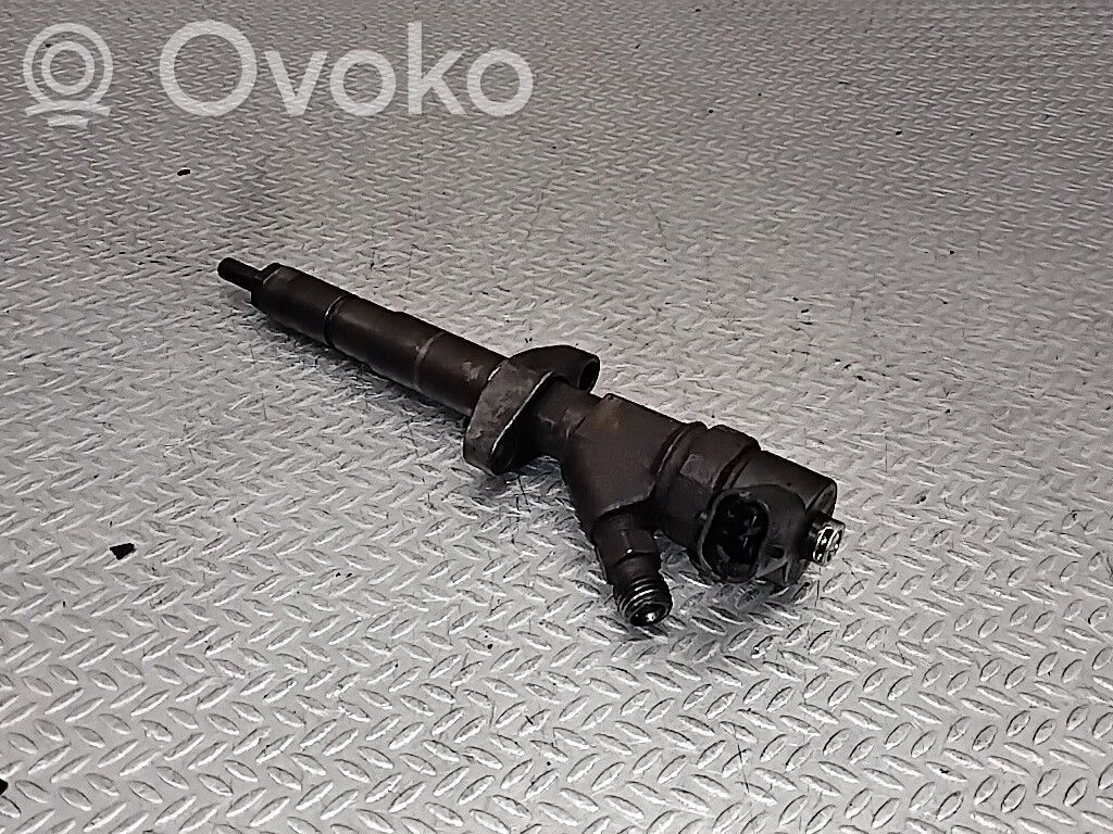 Opel Movano A Inyector de combustible 
