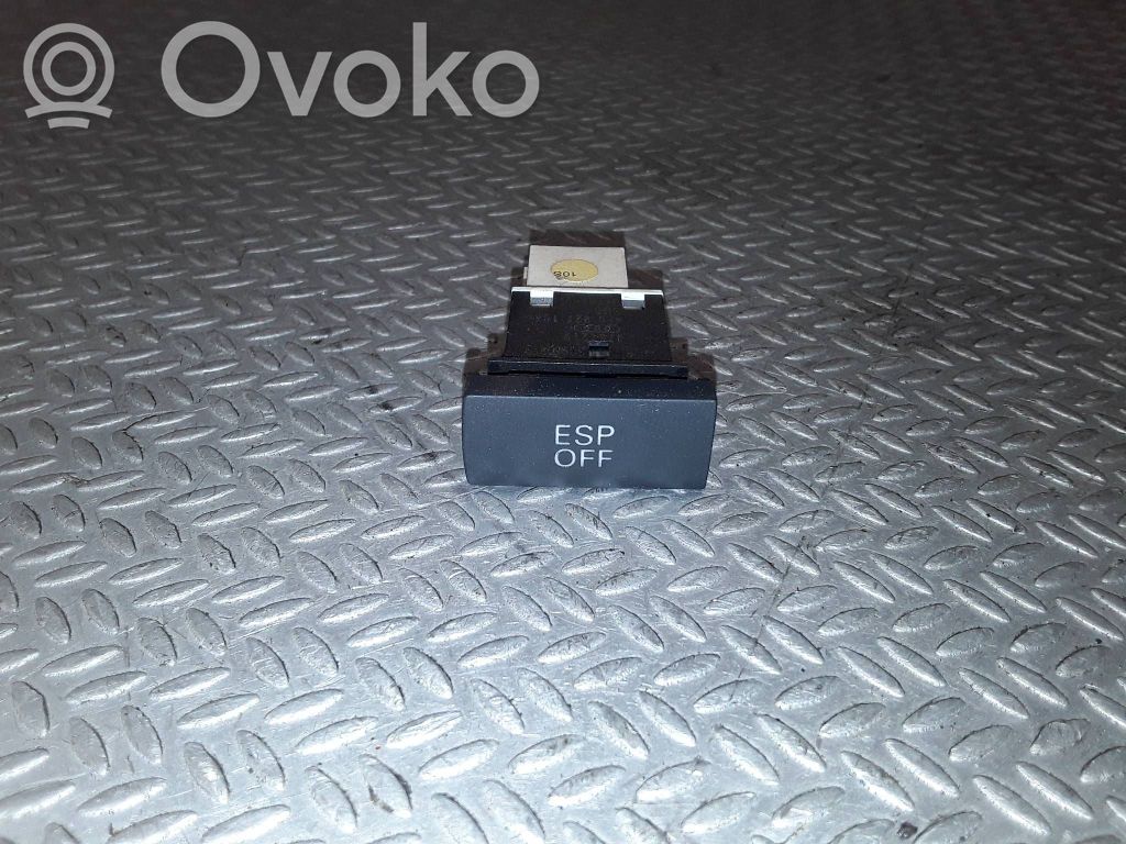 Bouton interrupteur programme de stabilité ESP   4F0927134