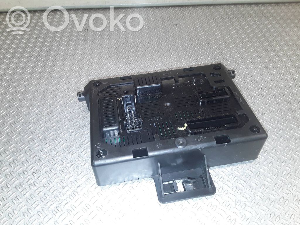 Module confort   8200811817