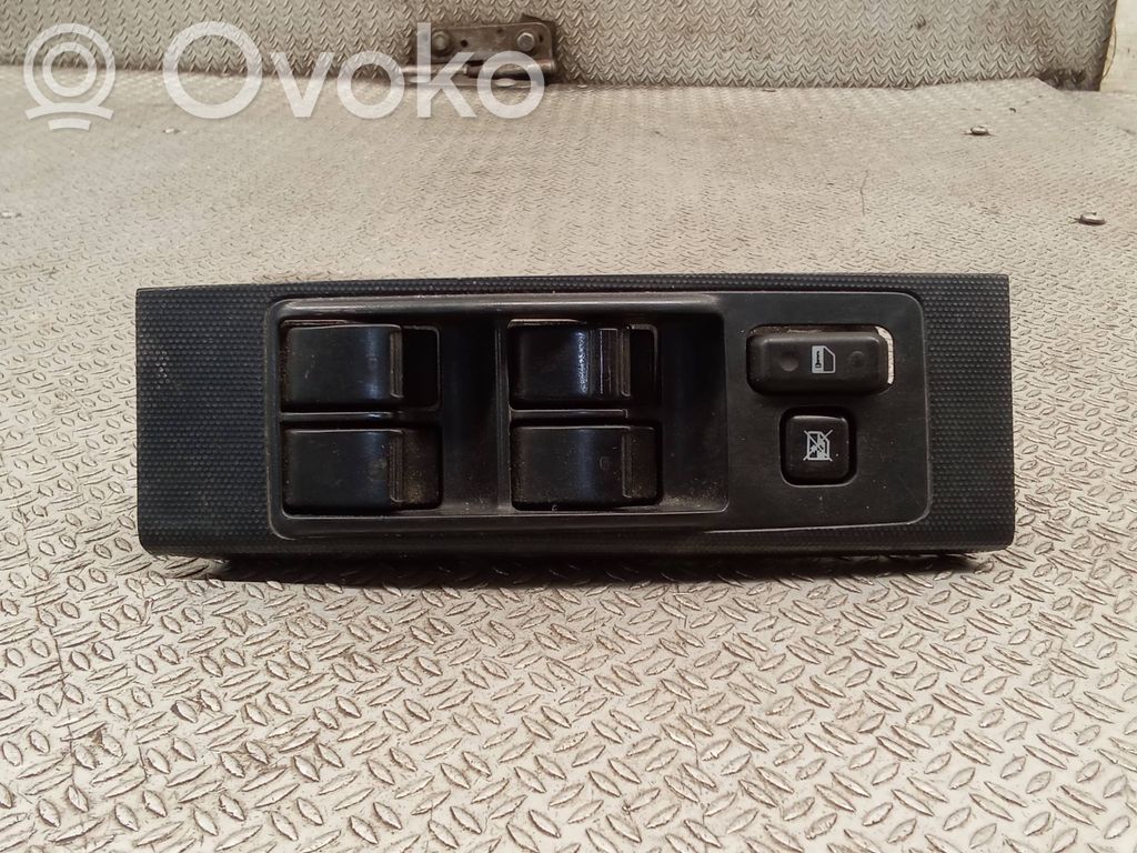 Comutator comandă geamuri electrice   848200F030