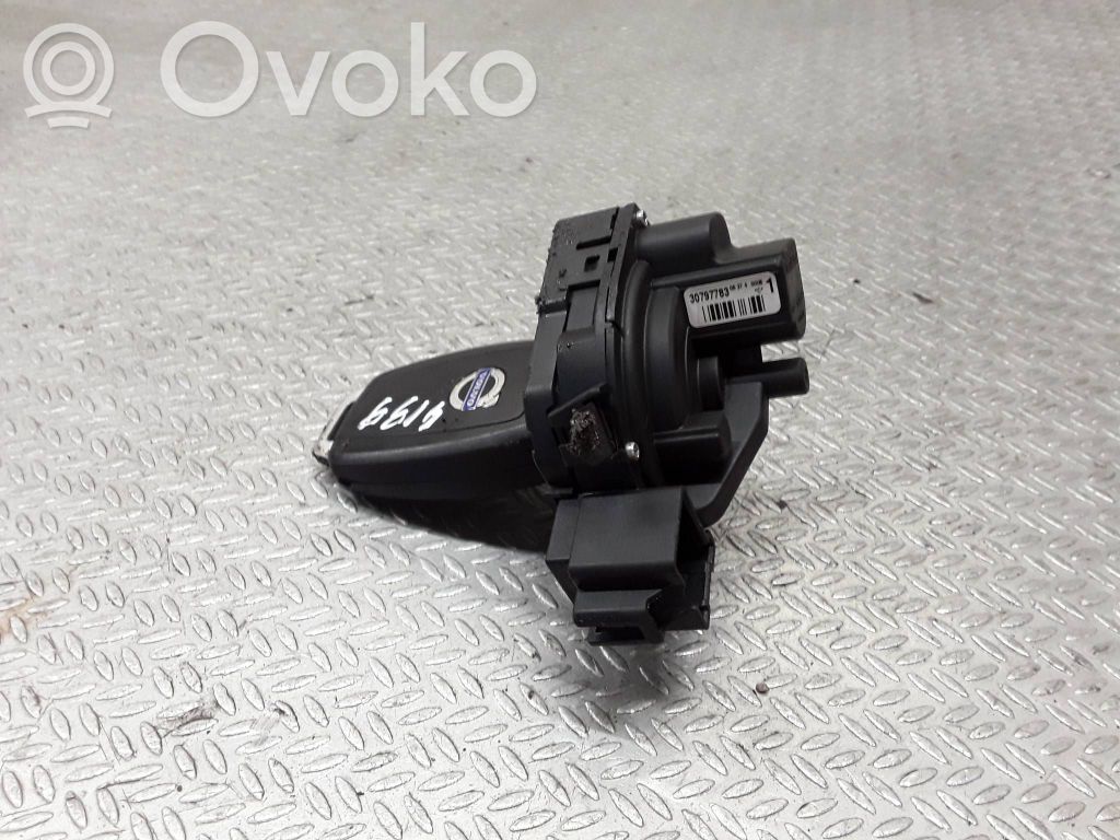 Volvo V50 Užvedimo spynelė 