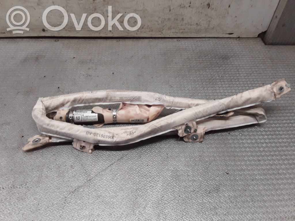 Opel Insignia A Kattoturvatyyny 
