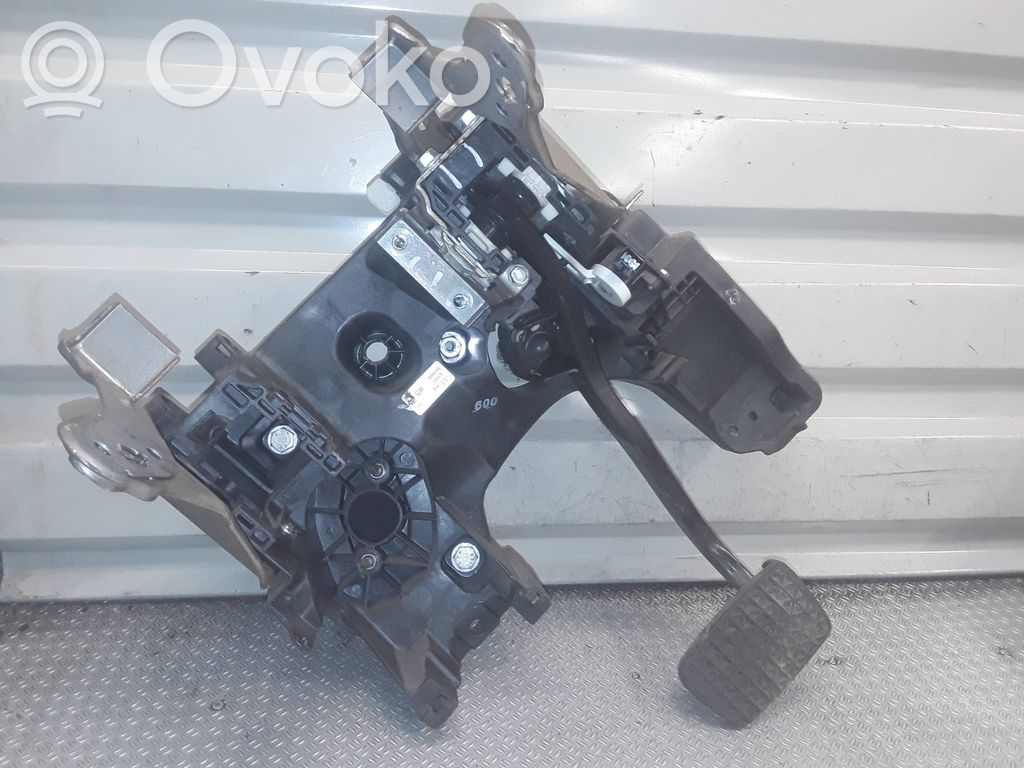 Opel Insignia A Bremspedal 