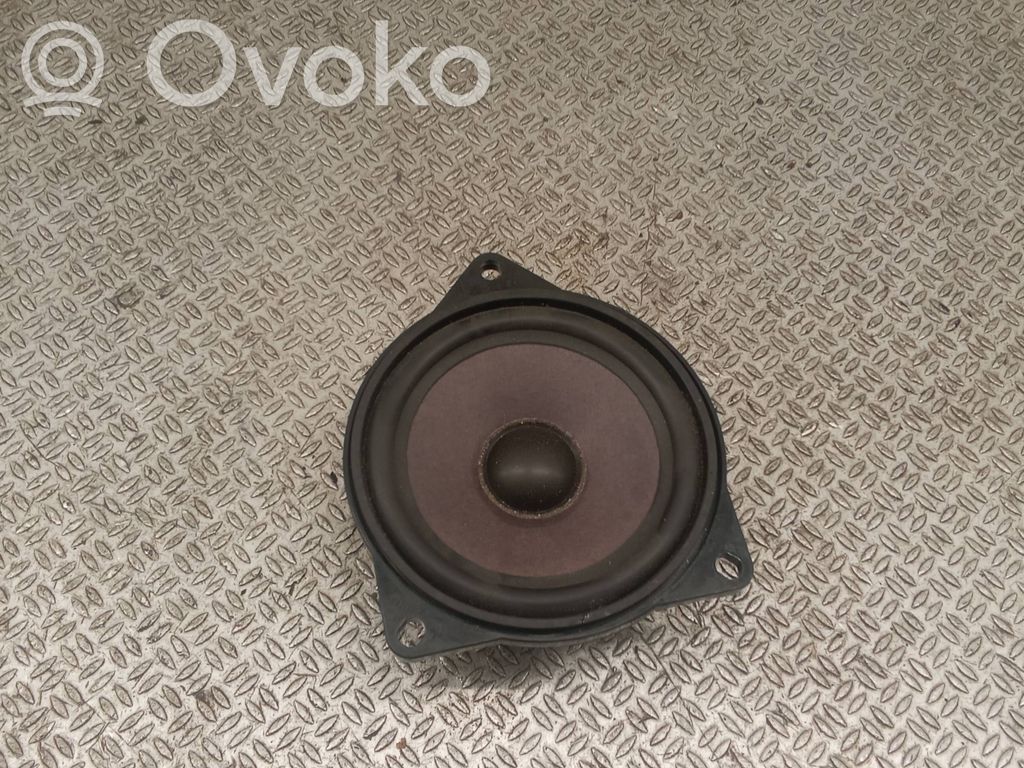 Rear door speaker   6930902