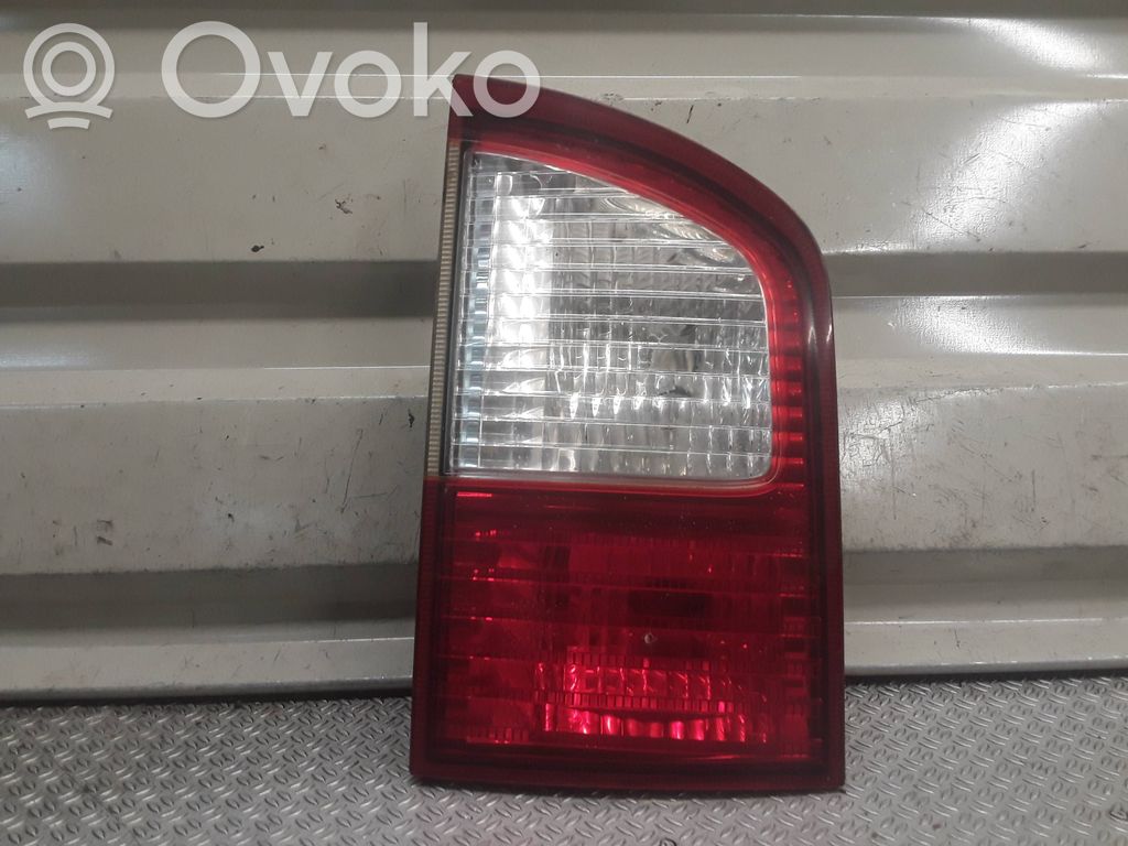 SsangYong Kyron Feux arrière sur hayon 