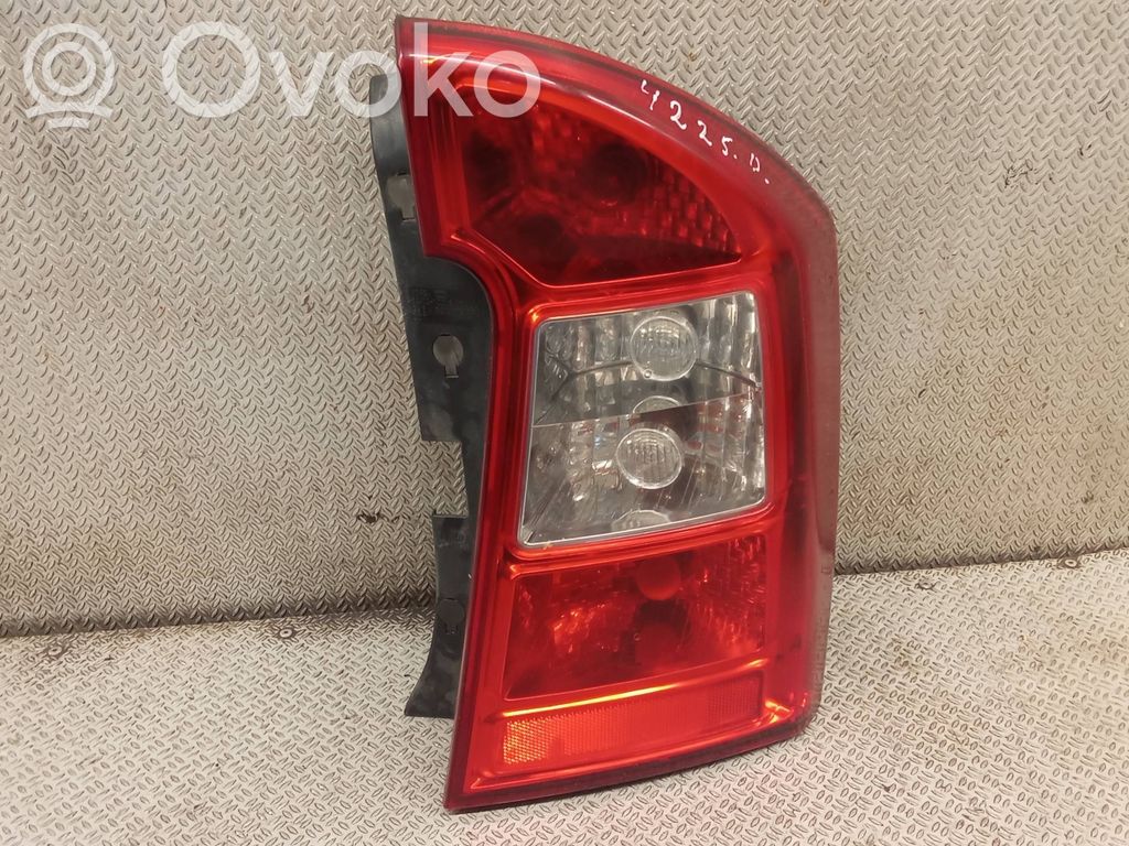 Rear/tail lights
