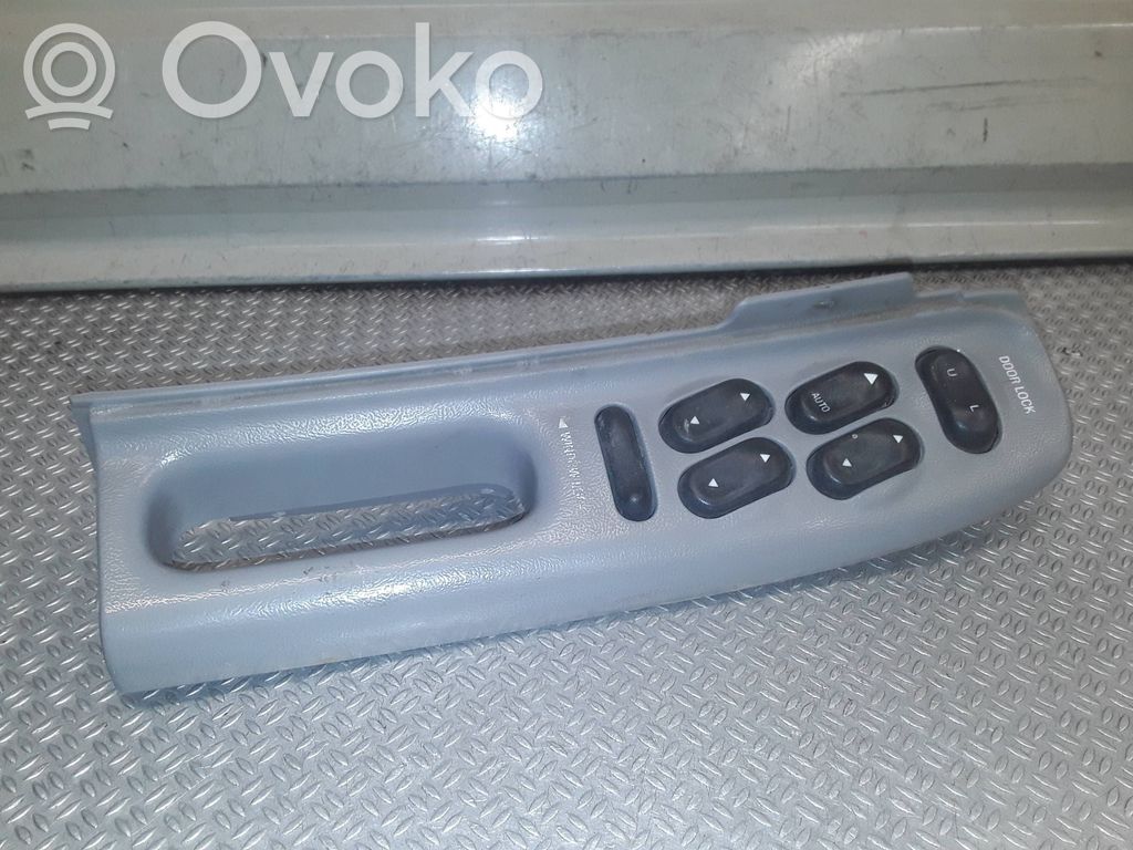 Ford Explorer Elektrisko logu slēdzis 