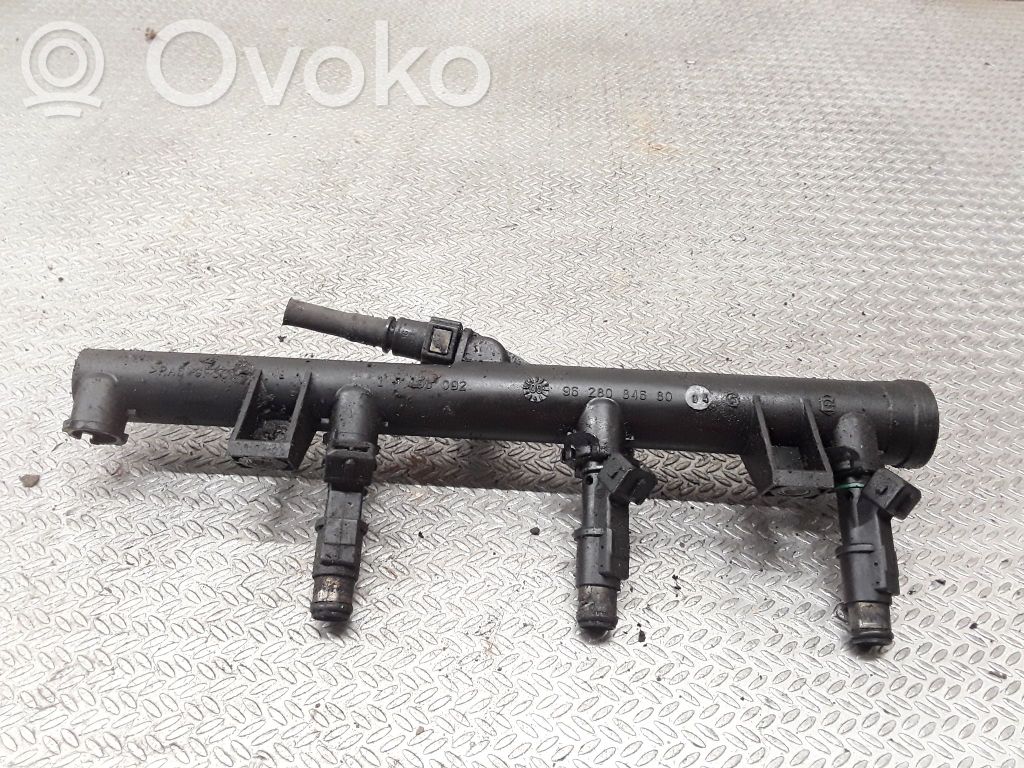 Fuel injectors set   9628084680,01F005A