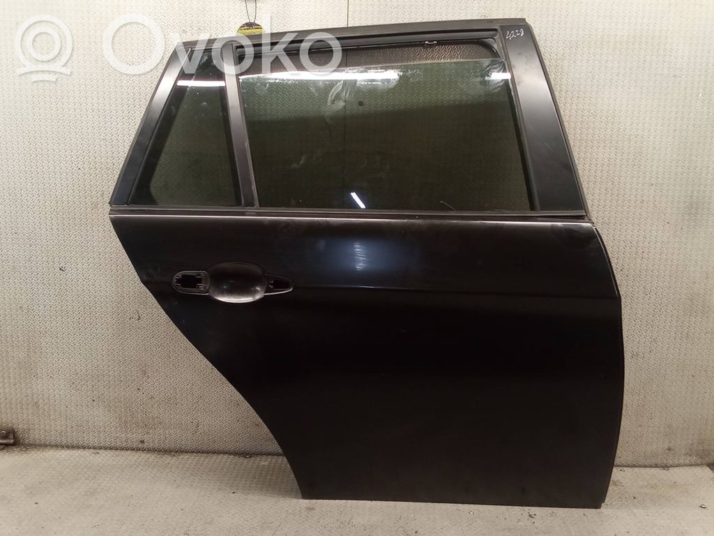 Rear door