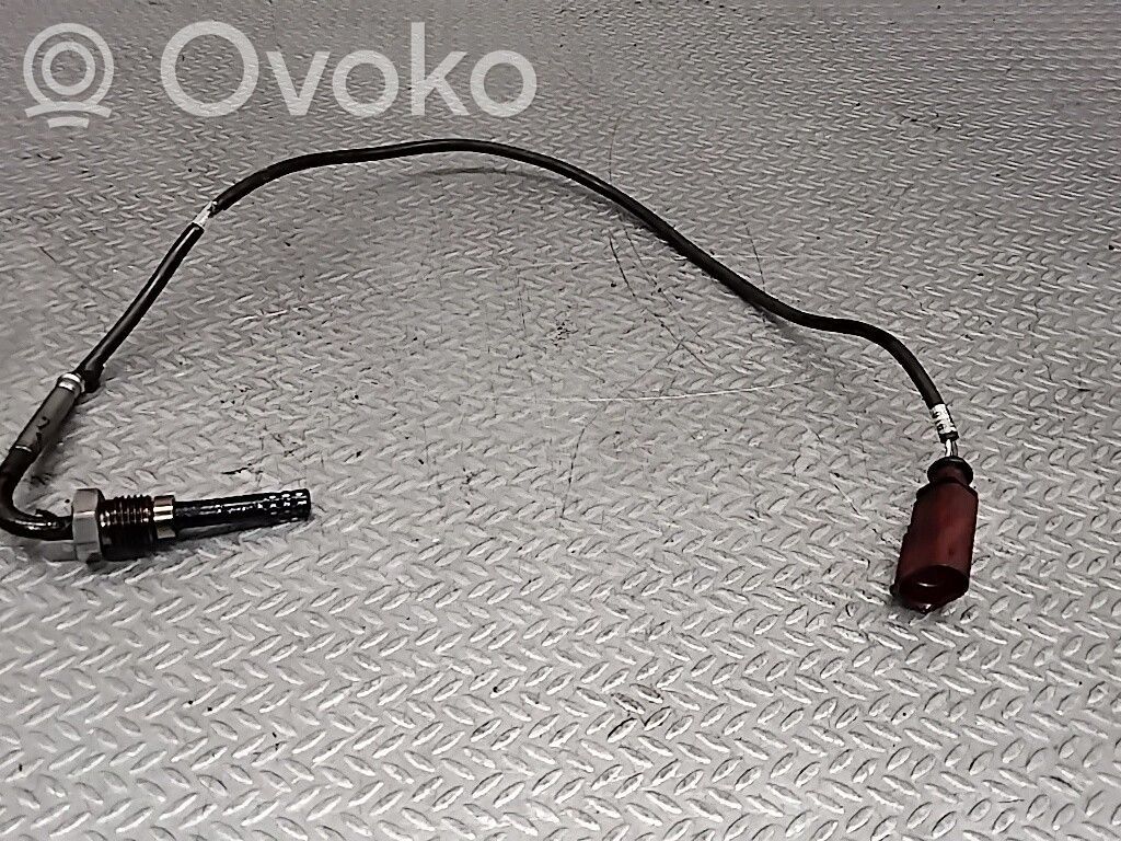 Czujnik temperatury spalin   03G906088