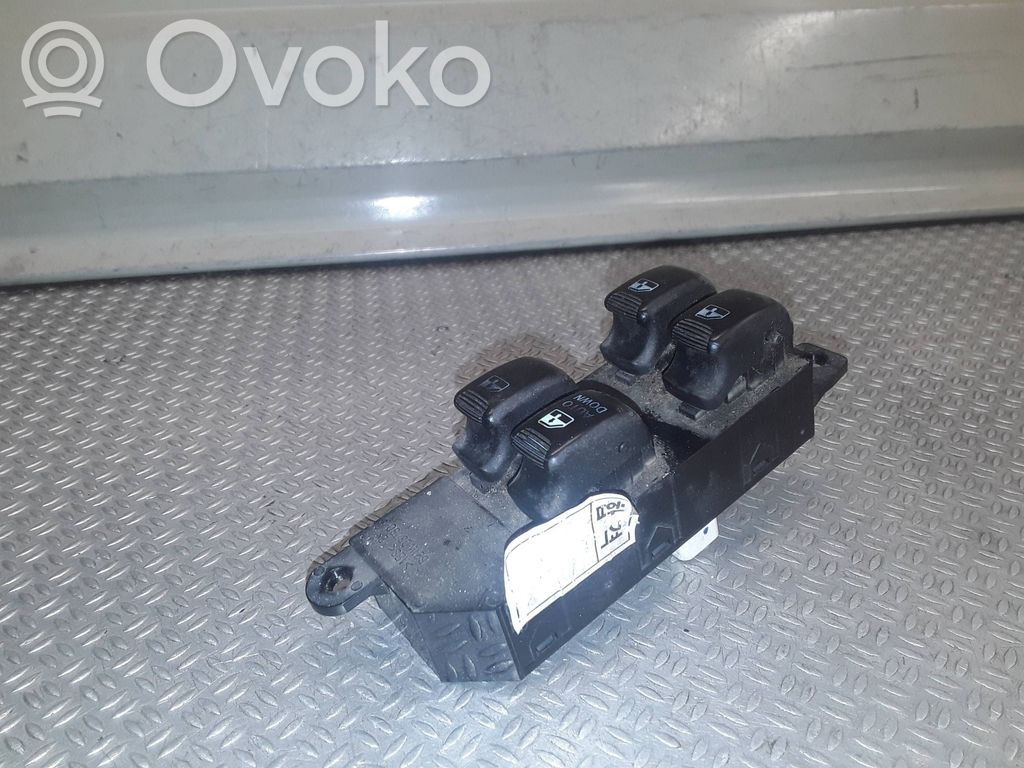 Interrupteur commade lève-vitre   9357026000