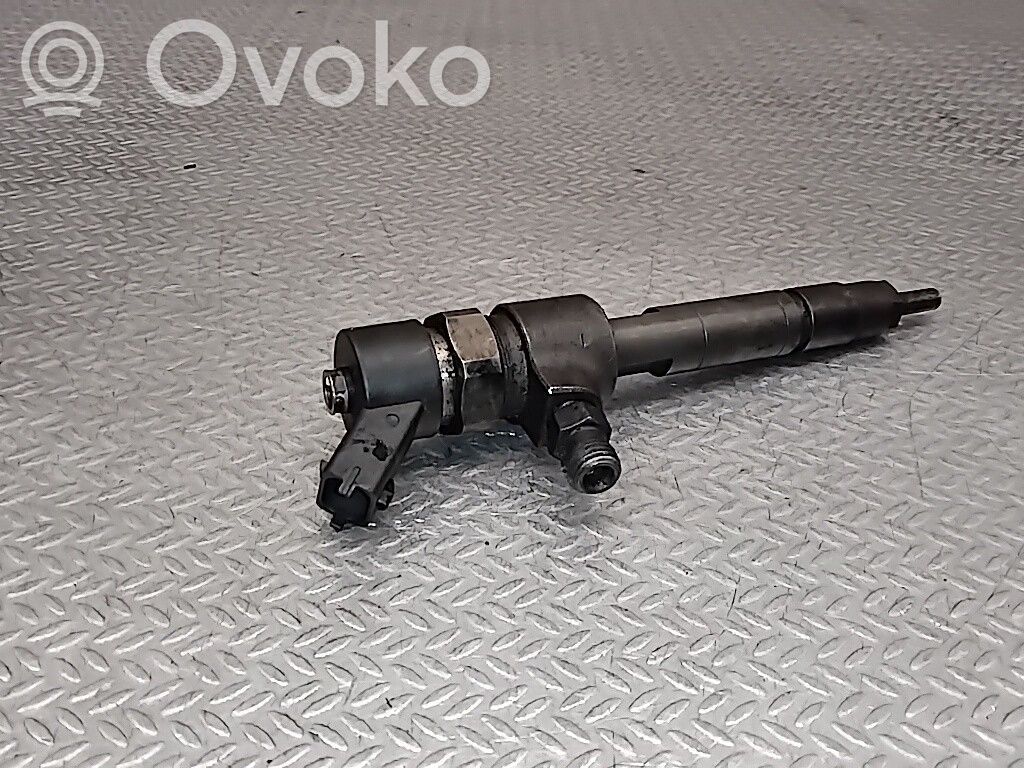 Injector combustibil   0445110002
