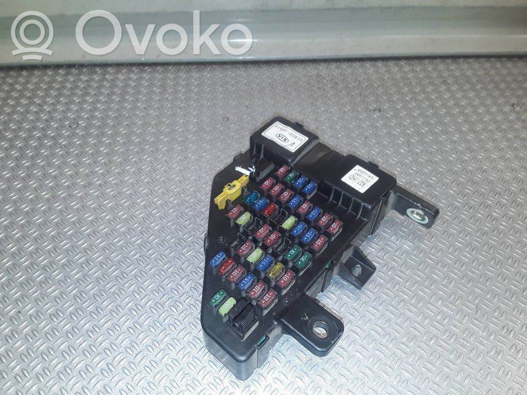 KIA Sportage Fuse module 