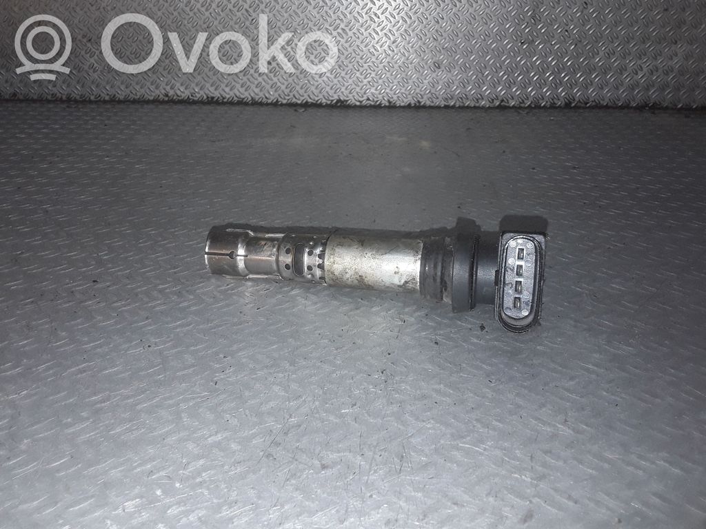 Bobină aprindere   036905715