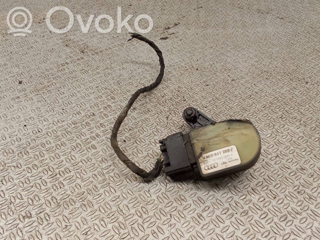 Audi A8 S8 D3 4E Headlight/headlamp level sensor 
