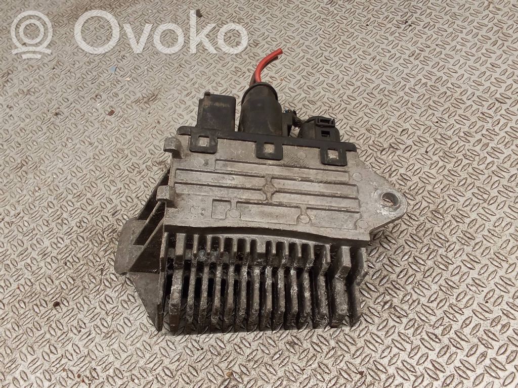 Audi A2 Coolant fan relay 