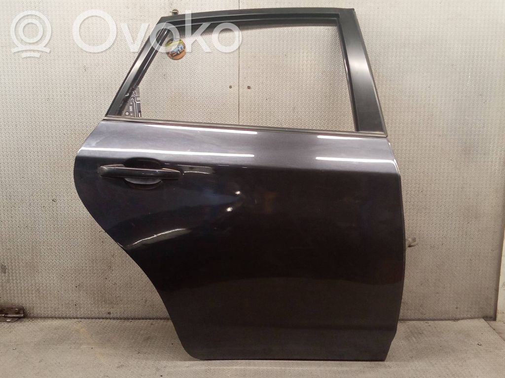 Rear door