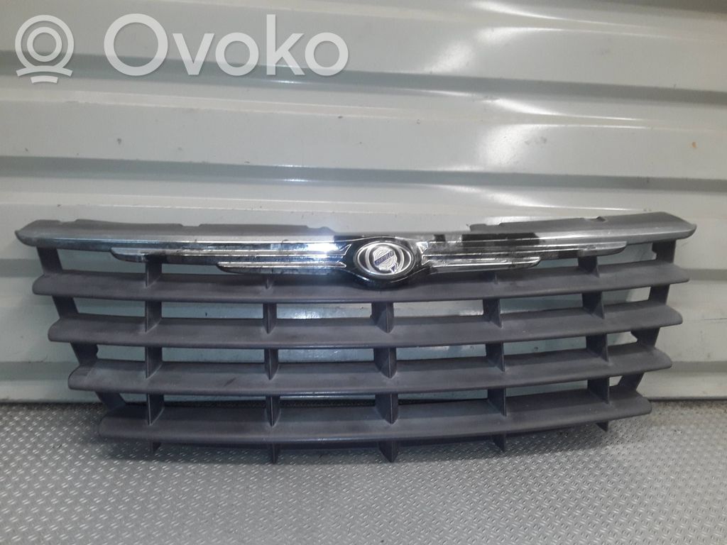 Grotelės viršutinės   04857960AA