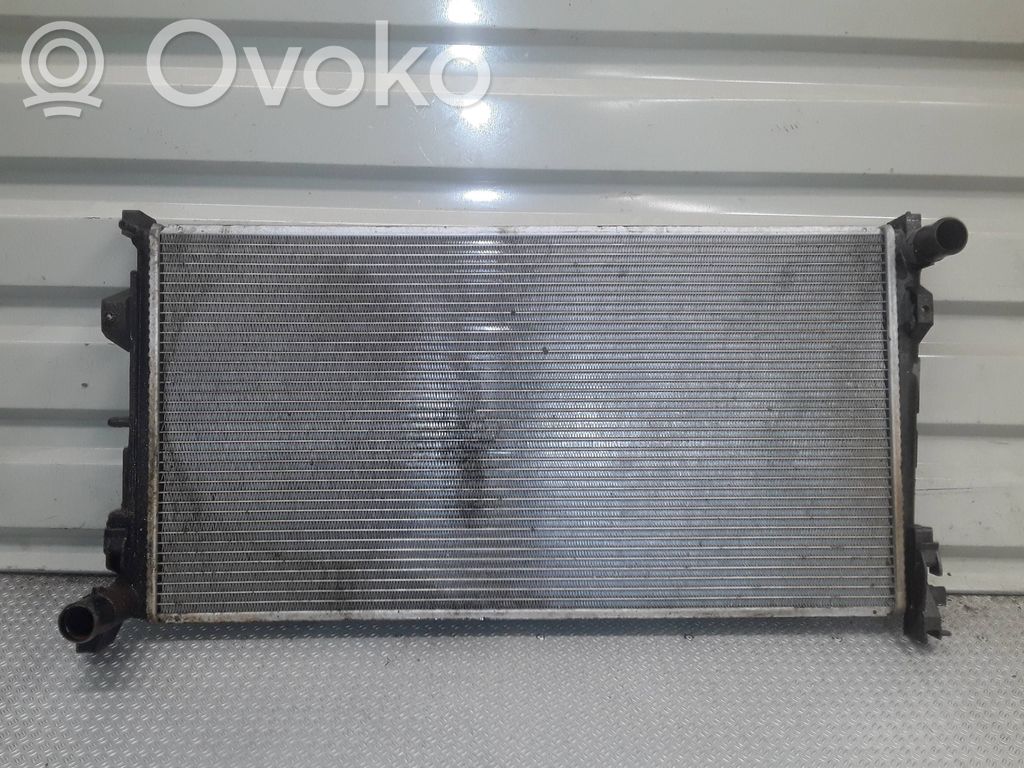 Coolant radiator