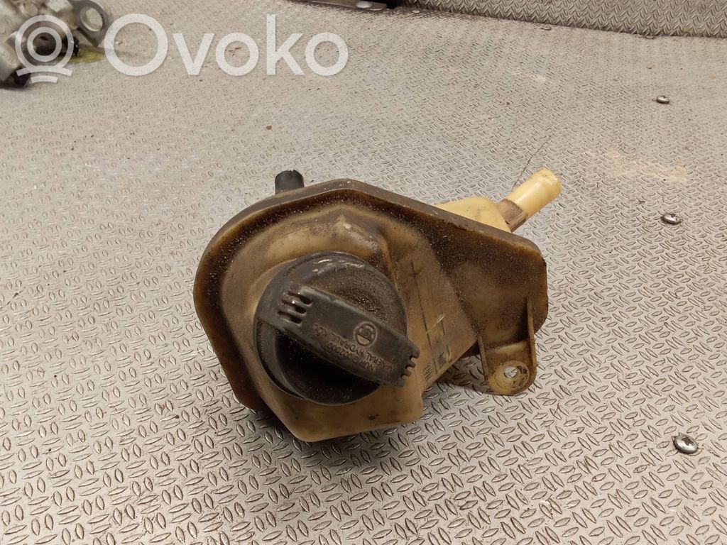Audi A8 S8 D3 4E Ohjaustehostimen nestesäiliö 