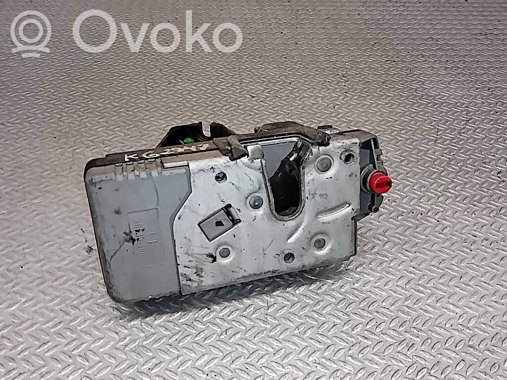 Rear door lock   4855193