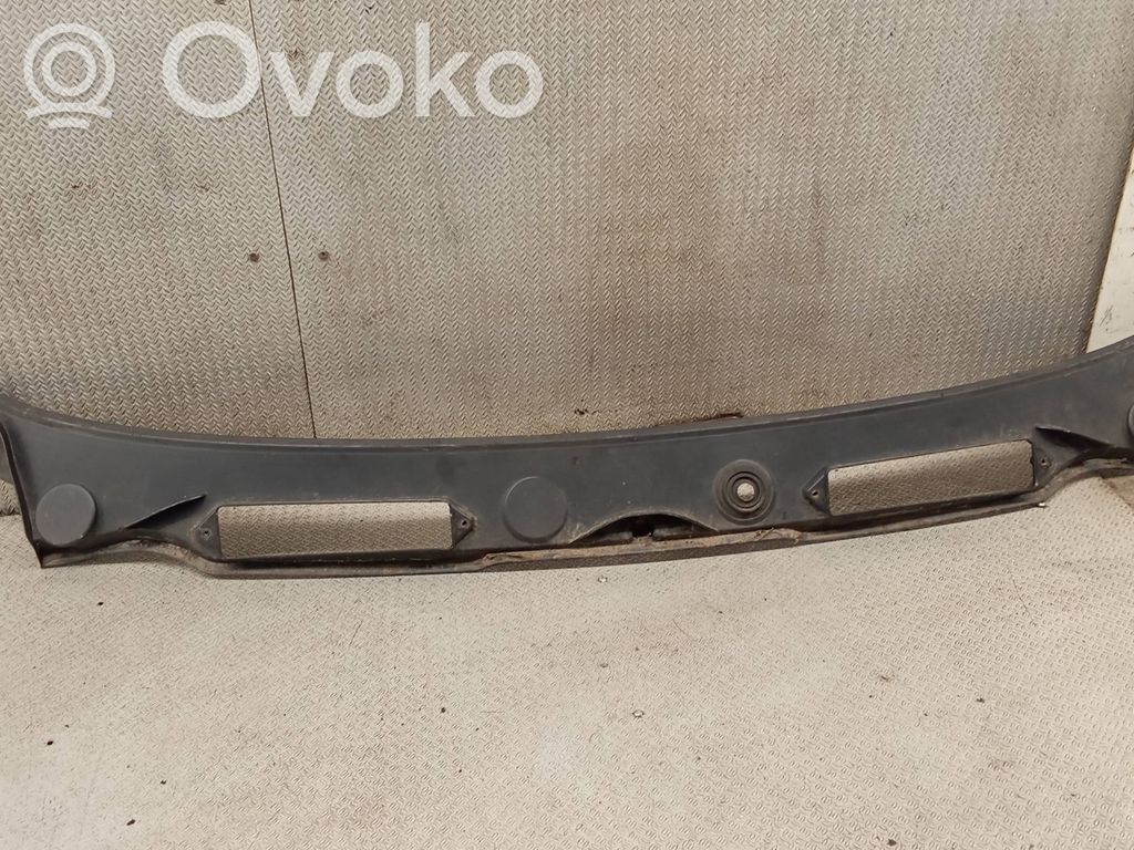 BMW 1 E81 E87 Wiper trim 