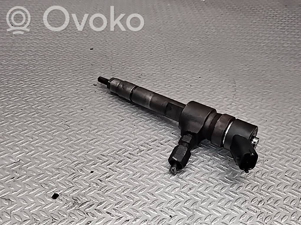 Injecteur de carburant   0445110165