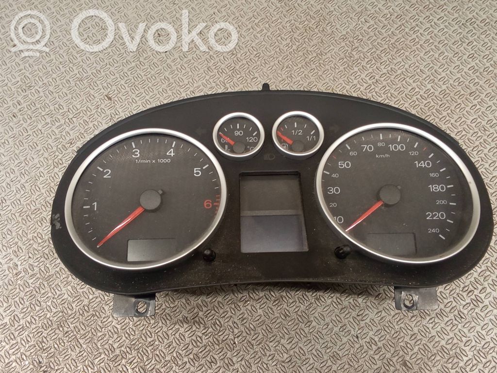 Audi A2 Speedometer (instrument cluster) 