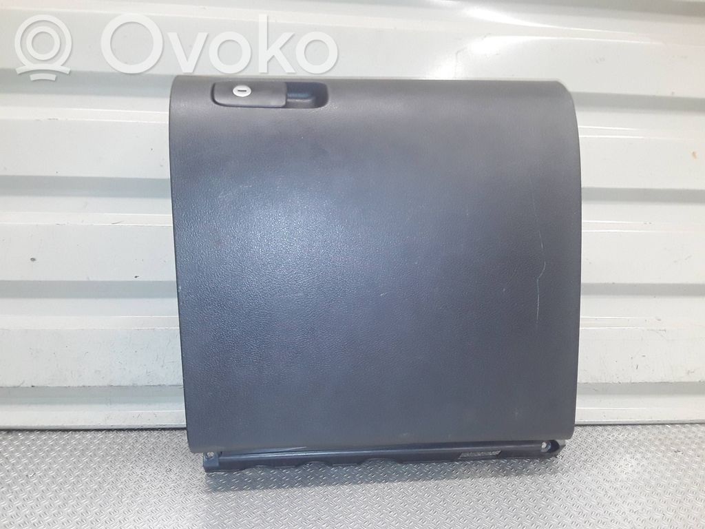 Handschuhfach   5M1857097K