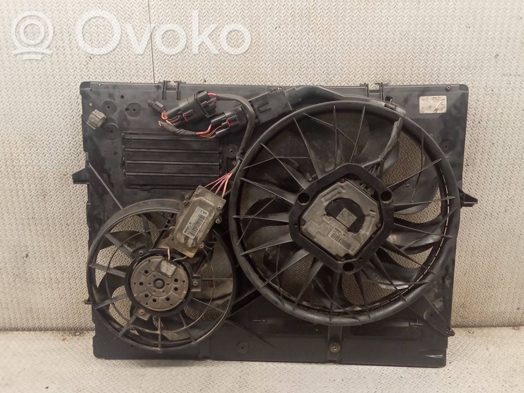 Audi Q7 4L Elektryczny wentylator chłodnicy 