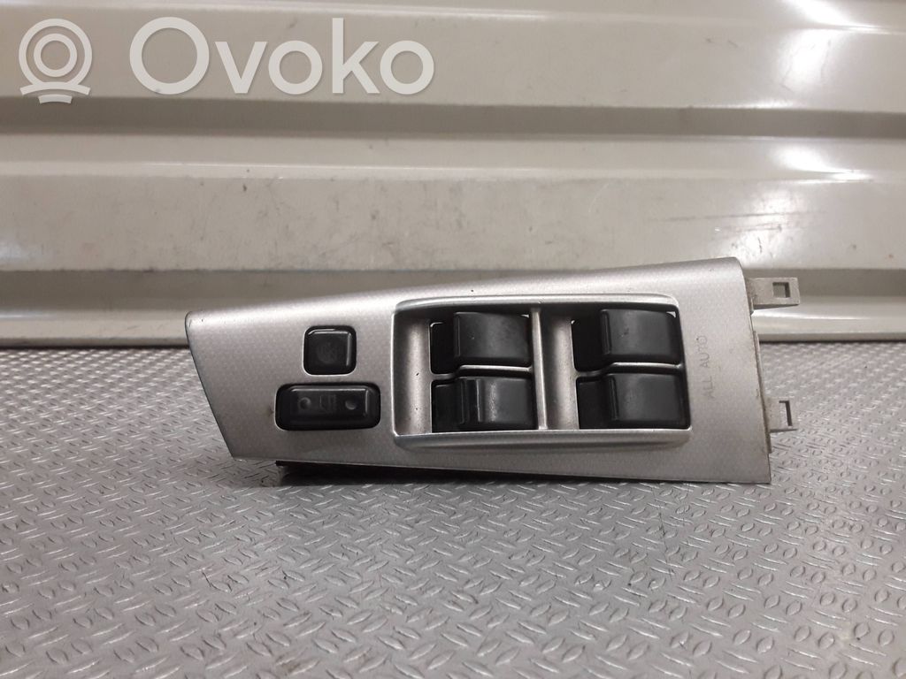 Toyota Corolla E120 E130 Electric window control switch 
