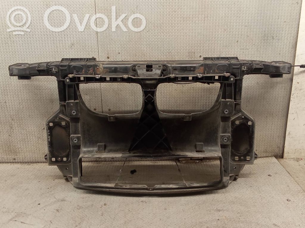 BMW 1 E81 E87 Panou suport radiator 