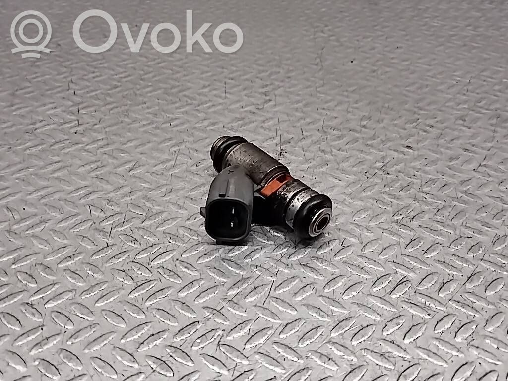 Volkswagen Golf IV Inyector de combustible 