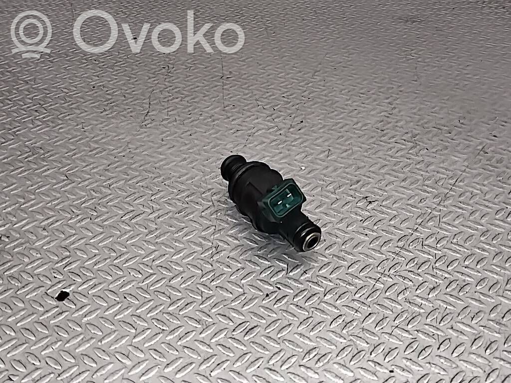 Volvo S40, V40 Inyector de combustible 