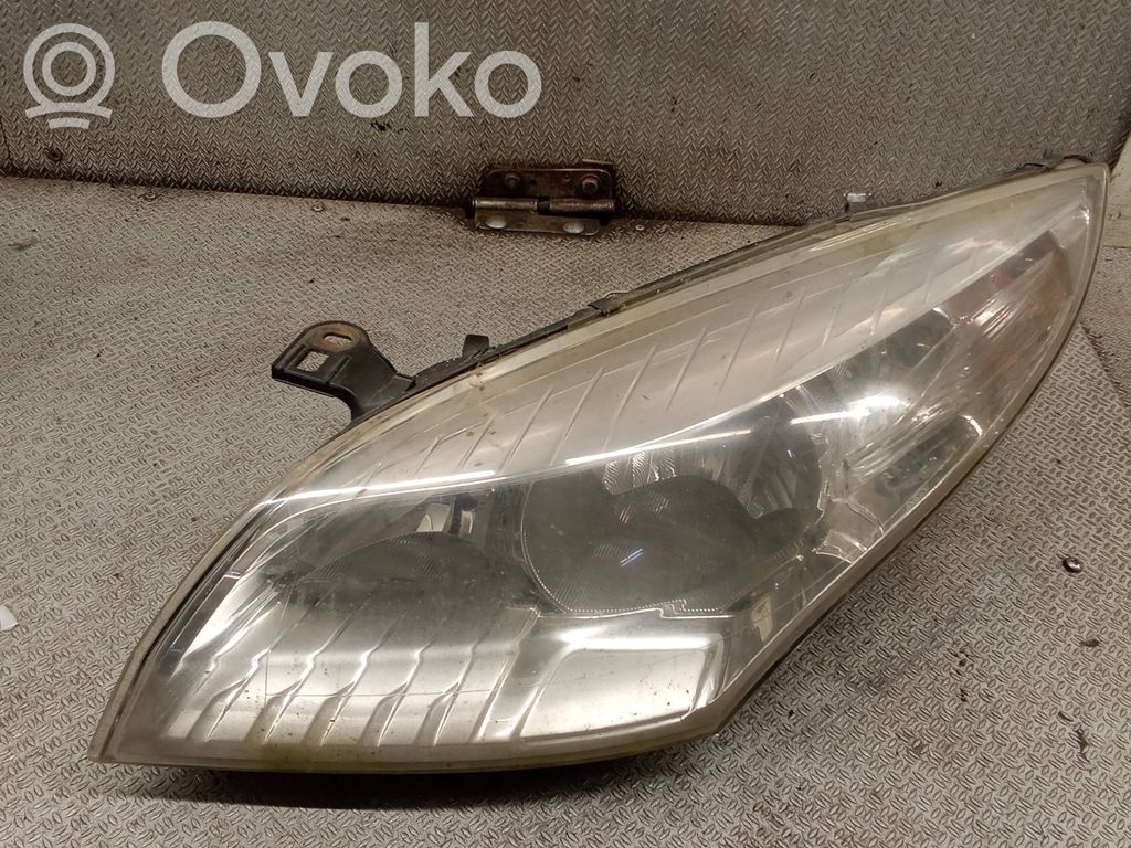 Lampa przednia   260600017R