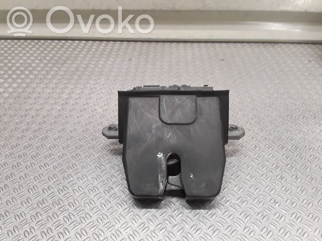 Volvo V50 Spyna galinio dangčio 