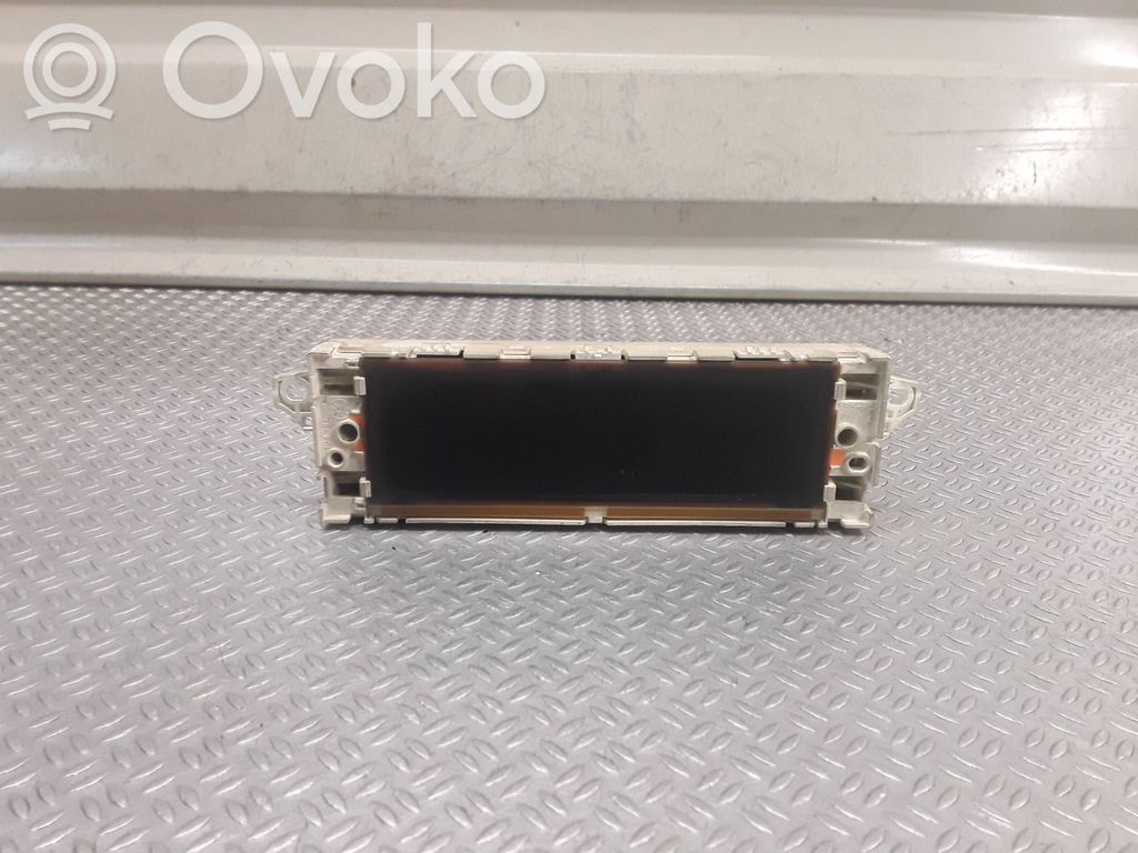 Peugeot 807 Screen/display/small screen 