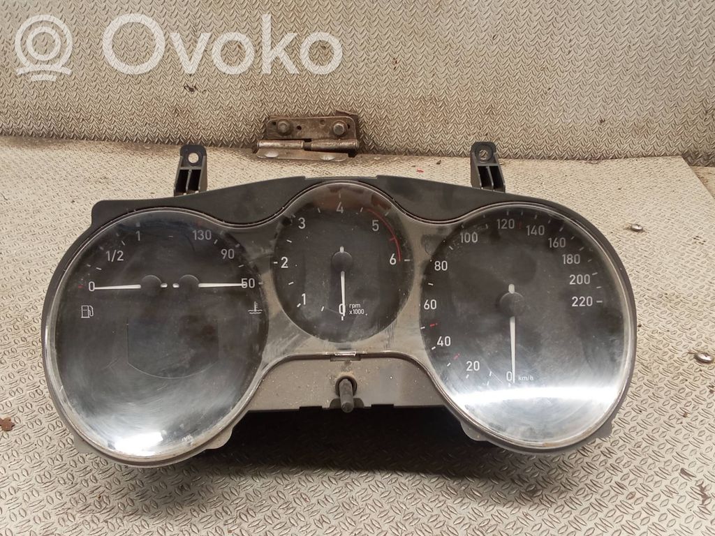 Seat Altea XL Speedometer (instrument cluster) 