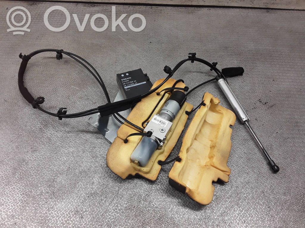 Volvo XC70 Tailgate hydraulic set 