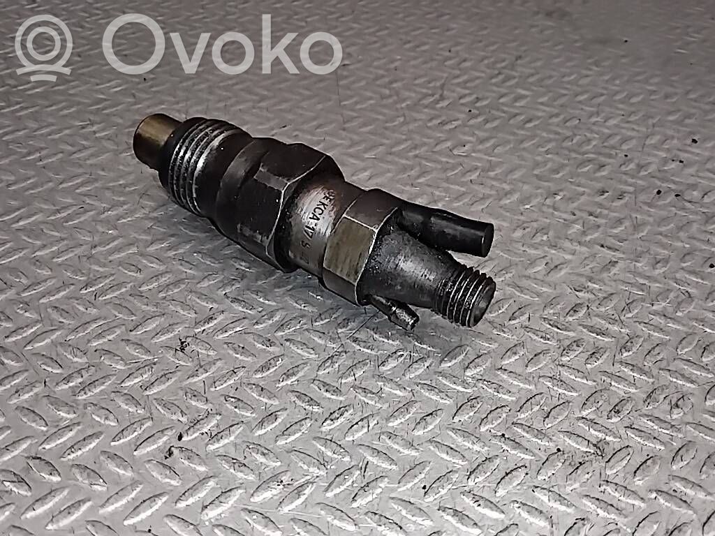 Peugeot 406 Fuel injector 