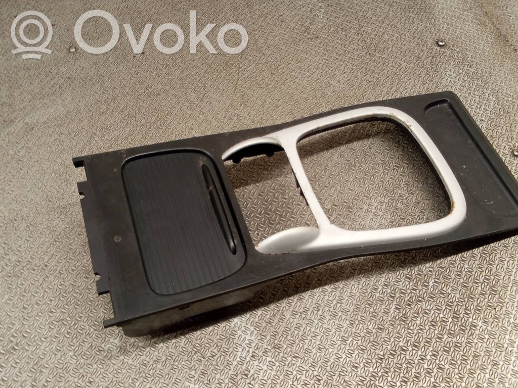 Porsche Cayenne (9PA) Consola de plástico de la palanca de cambios 