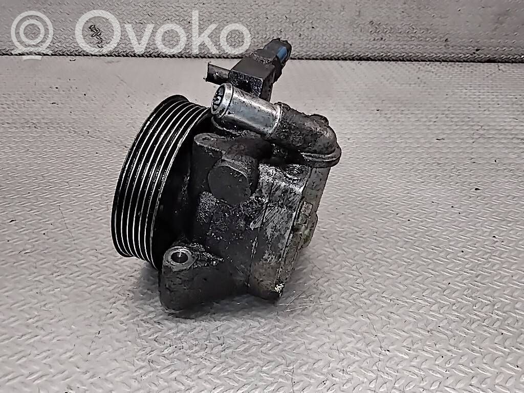 Ford S-MAX Ohjaustehostimen pumppu 