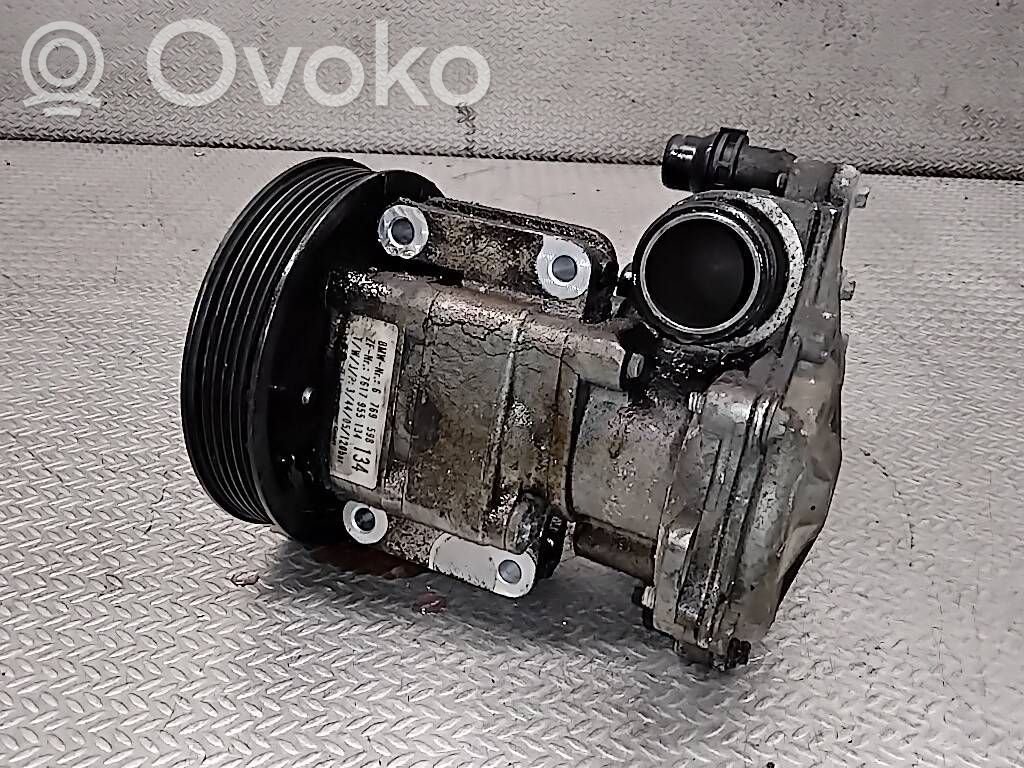 BMW 1 E81 E87 Power steering pump 